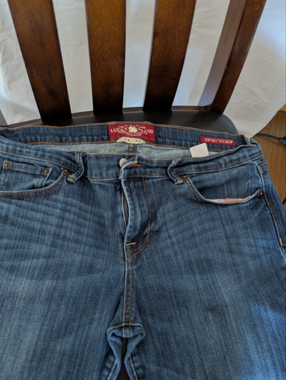 Lucky Brand Women’s Medium Blue Sweet 'n Crop Denim Jeans